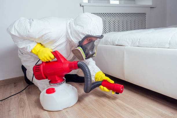 Best Exterminator Services  in Champaign, IL